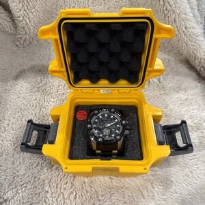 Invicta Reserve Tourbillon Automatic Black Dial Men's Watch, model 33809 Rare